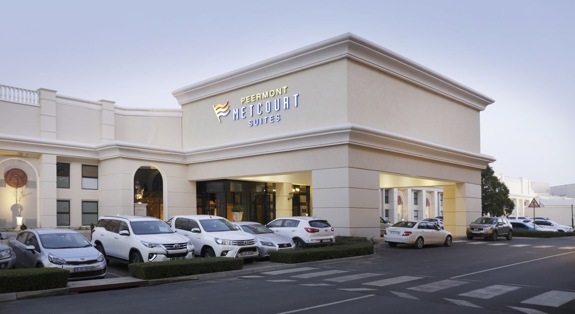 Metcourt At Emperors Palace Kempton Park Extérieur photo