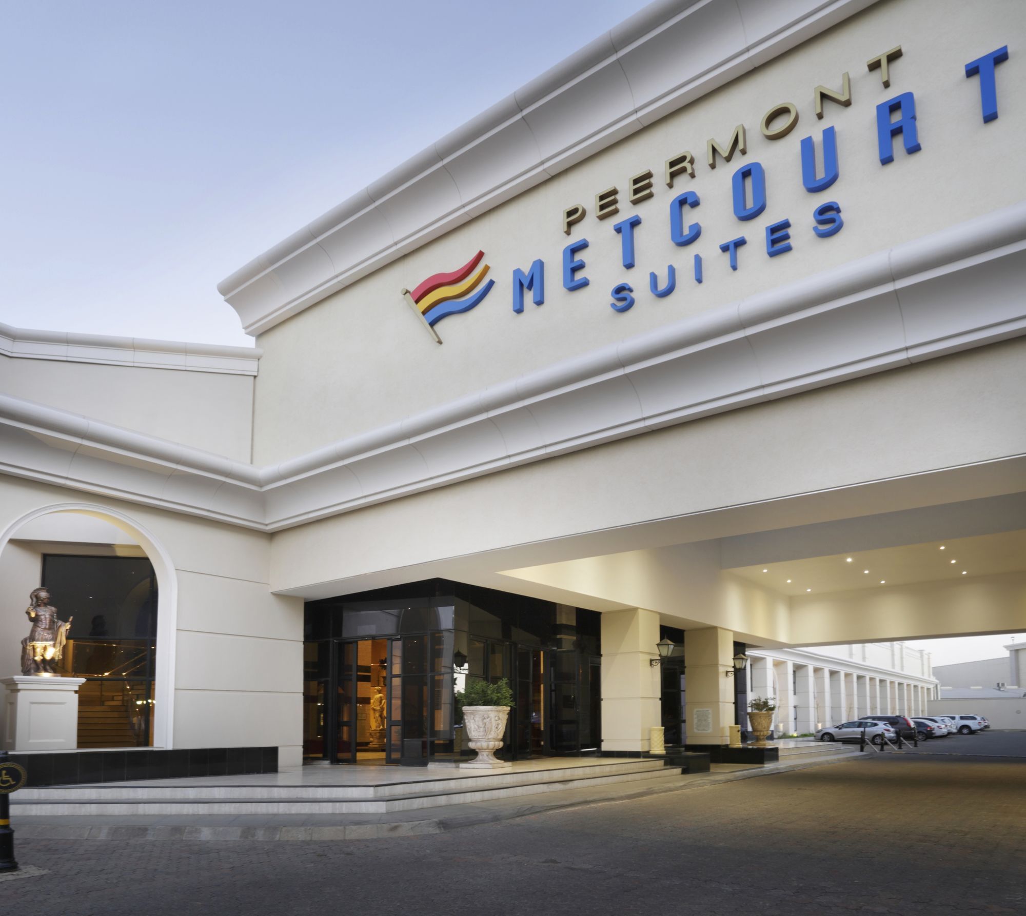 Metcourt At Emperors Palace Kempton Park Extérieur photo